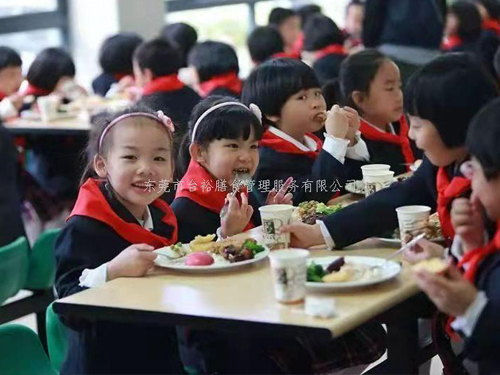 學生餐食堂承包